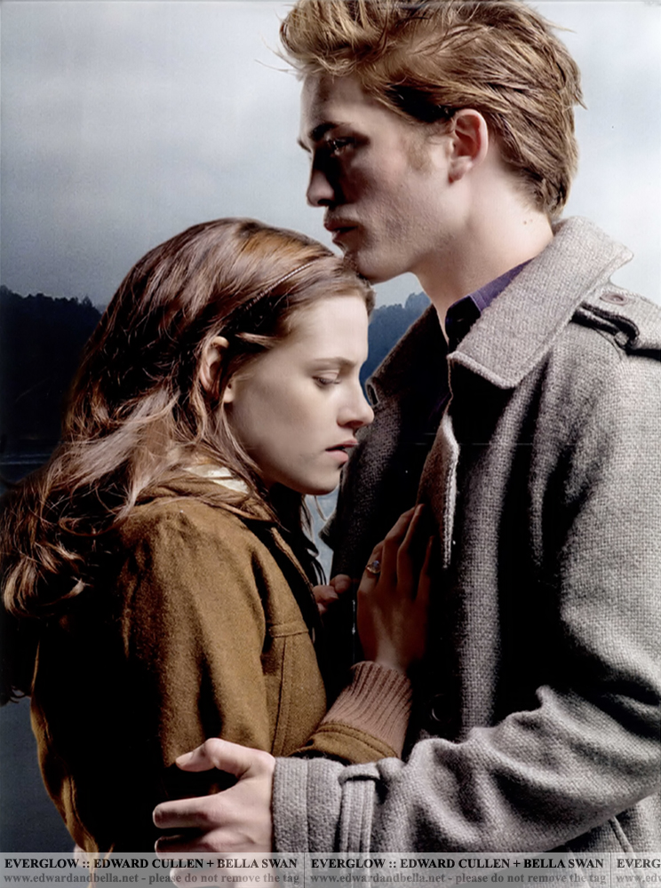 Bella with Edward 30